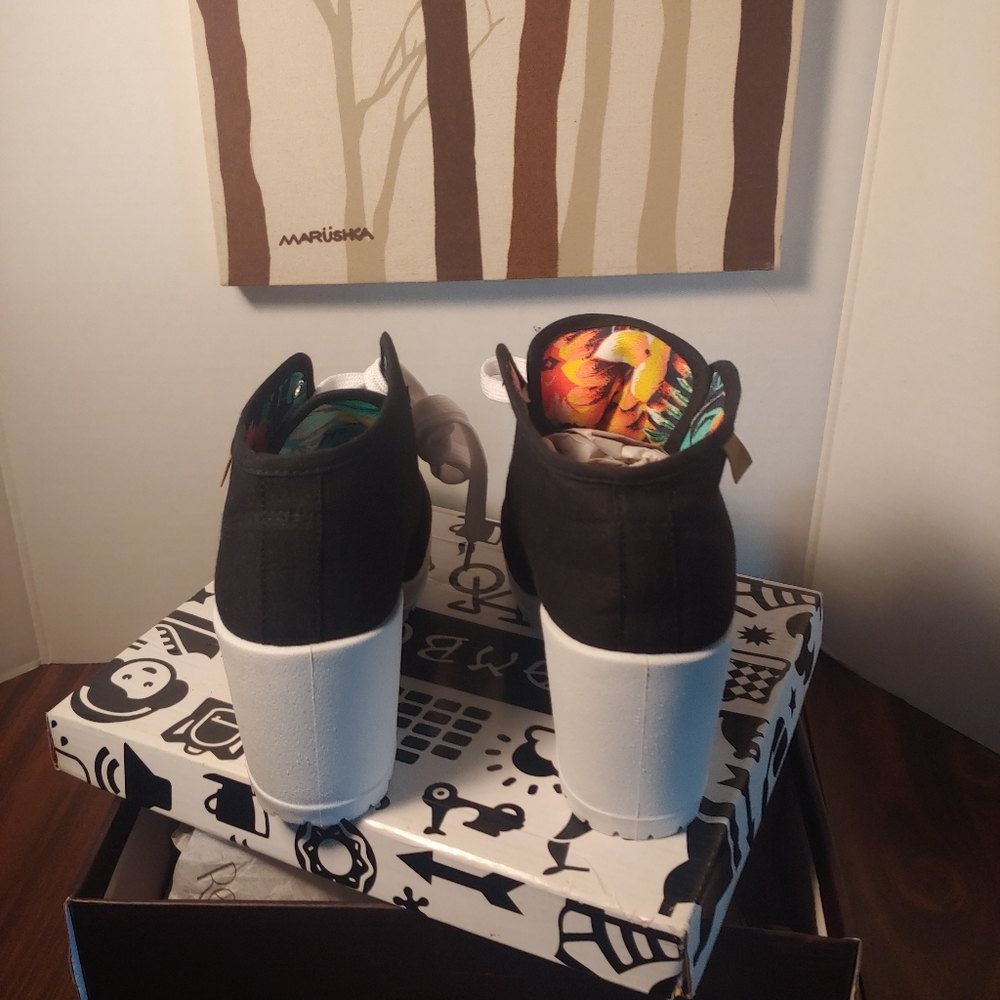 Refresh Women's Heel Boot - Picture 4 of 12